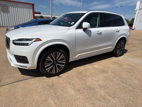 Used 2020 Volvo XC90 T6 Momentum w/ Protection Package Premier image 1