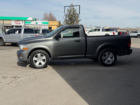 Used 2011 RAM 1500 Express image 11