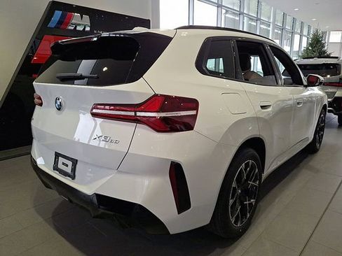 Certified 2026 BMW X3 xDrive30i w/ M Sport Package AWD/4WD image 4