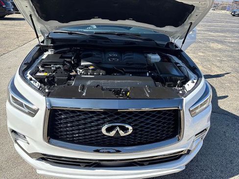 Certified 2024 INFINITI QX80 Sensory AWD/4WD image 22
