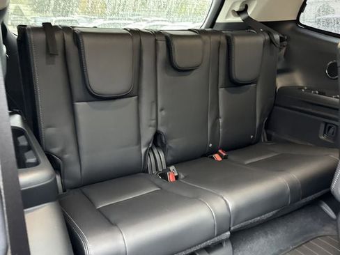 New 2026 Subaru Ascent Limited image 18