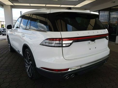 Certified 2025 Lincoln Aviator Reserve w/ Equipment Group 201A AWD/4WD image 7