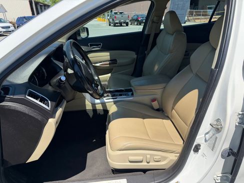 Used 2020 Acura TLX FWD image 10