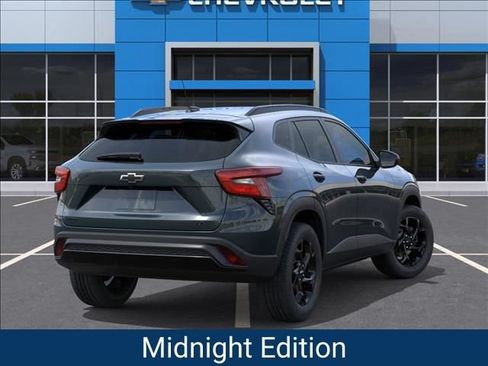 New 2026 Chevrolet Trax LT w/ Driver Confidence Package FWD image 4