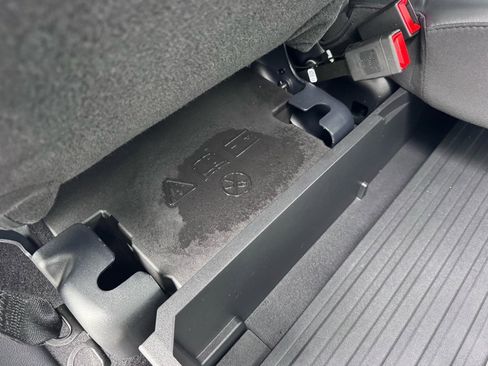 Used 2024 Ford F150 Platinum w/ Equipment Group 702A High image 25