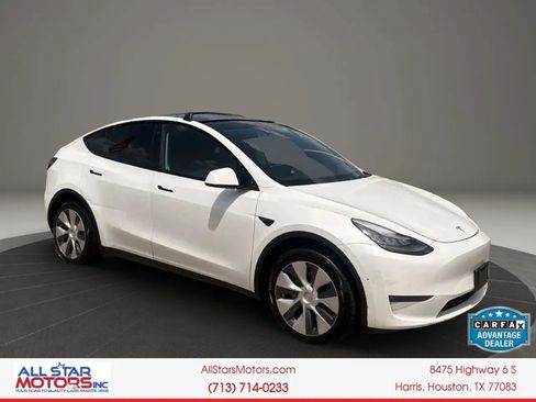 Used 2020 Tesla Model Y Long Range AWD/4WD image 1