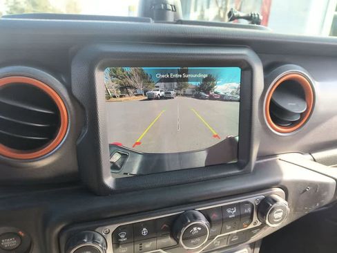 Used 2023 Jeep Gladiator Mojave w/ LED Lighting Group image 17