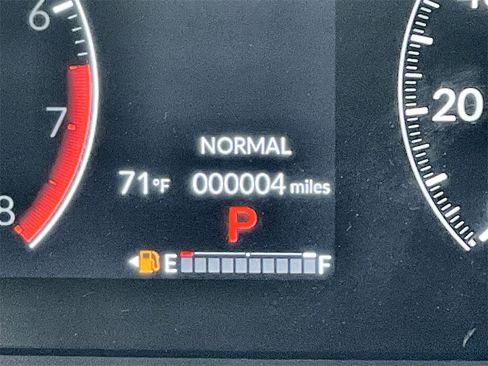 New 2025 Honda Pilot EX-L image 23