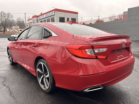 Used 2018 Honda Accord Sport image 7