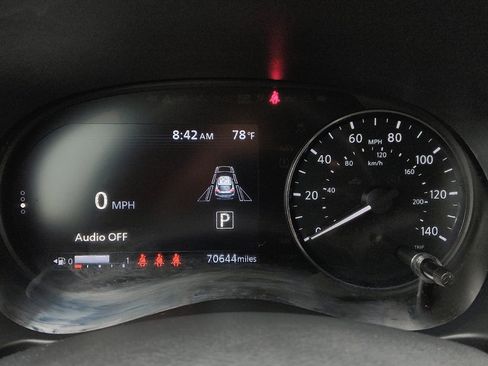 Used 2021 Nissan Kicks SR FWD image 23