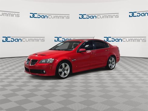 Used 2009 Pontiac G8 GT w/ Premium Package image 4