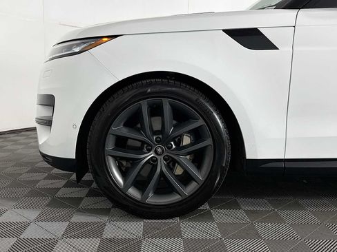 Used 2024 Land Rover Range Rover Sport SE AWD/4WD image 29