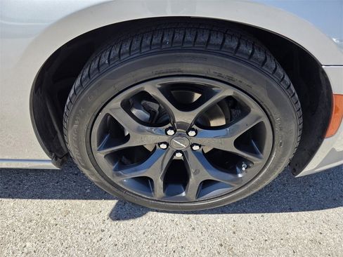 Used 2022 Chrysler 300 Touring L w/ Popular Equipment Group image 19