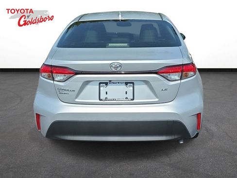 Used 2023 Toyota Corolla LE FWD image 6