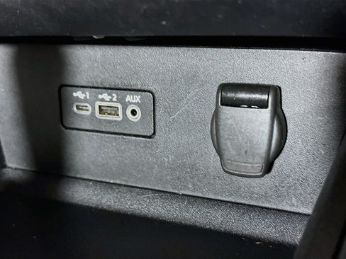 Used 2022 Nissan Altima 2.5 SV FWD image 41