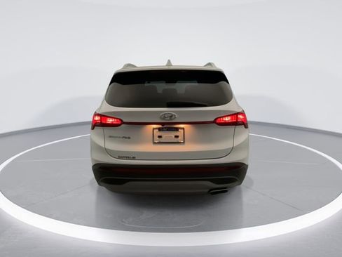 Used 2023 Hyundai Santa Fe SEL FWD image 3
