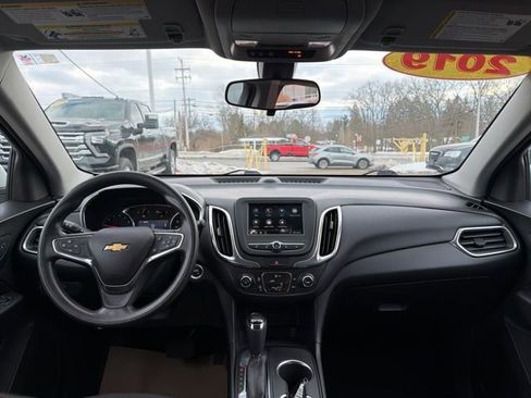 Used 2019 Chevrolet Equinox LT FWD image 15
