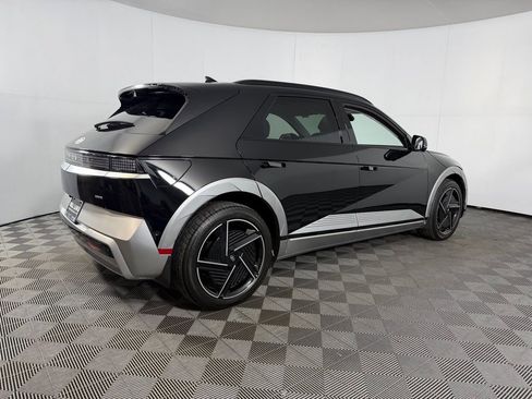 Used 2026 Hyundai Ioniq 5 Limited image 5