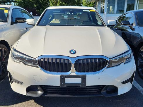 Used 2021 BMW 330i xDrive Sedan w/ Convenience Package AWD/4WD image 2