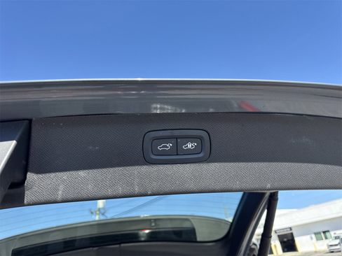 Used 2023 Volvo XC90 B6 Plus w/ Protection Package Premier image 37