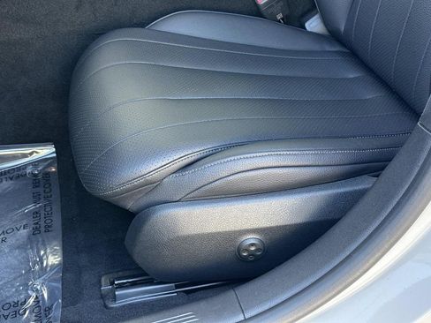 Used 2025 Mercedes-Benz E 350 E 350 image 27