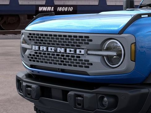 New 2026 Ford Bronco Badlands AWD/4WD image 19