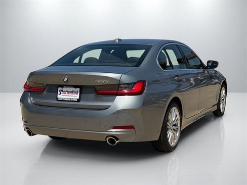 Used 2024 BMW 330i Sedan image 5