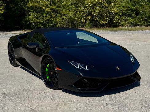 Used 2017 Lamborghini Huracan LP 610-4 image 10