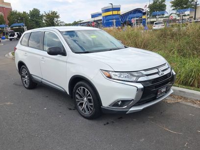 Used 2016 Mitsubishi Outlander ES