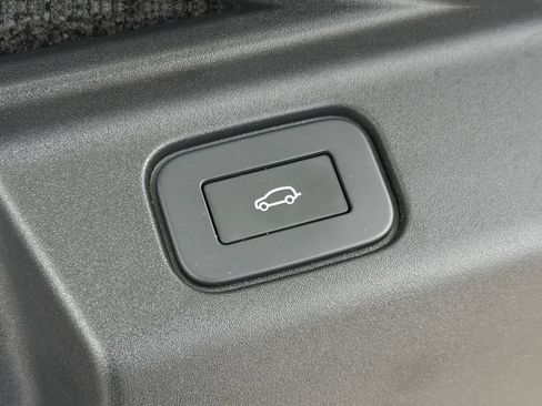 Used 2023 Land Rover Range Rover SE AWD/4WD image 40
