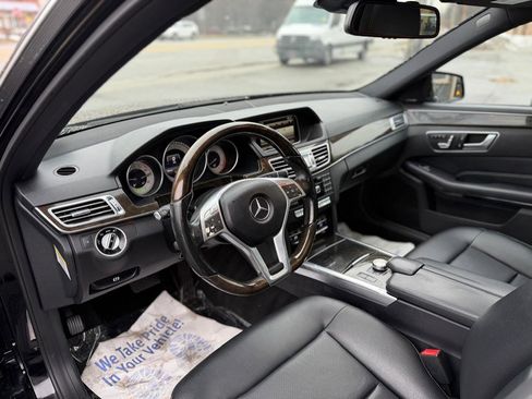 Used 2014 Mercedes-Benz E 350 4MATIC Sedan image 15