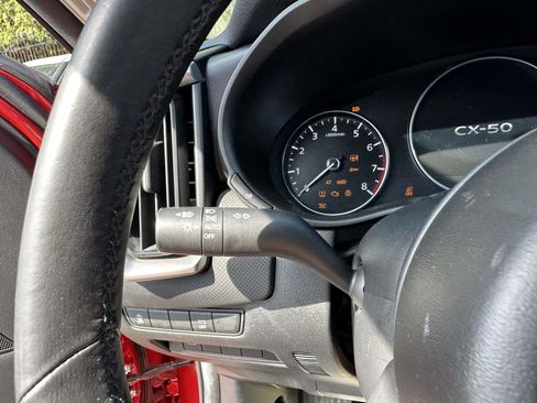 Used 2024 MAZDA CX-50 AWD 2.5 S w/ Premium Package image 27