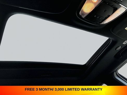 Used 2022 Jeep Grand Cherokee Laredo X AWD/4WD image 25