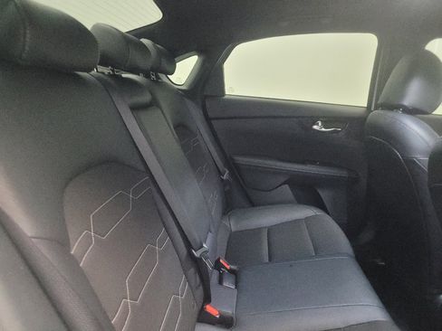 Used 2023 Kia Forte GT-Line w/ GT-Line Premium Package FWD image 19