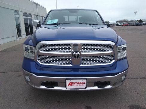 Used 2017 RAM 1500 Laramie w/ Convenience Group AWD/4WD image 3