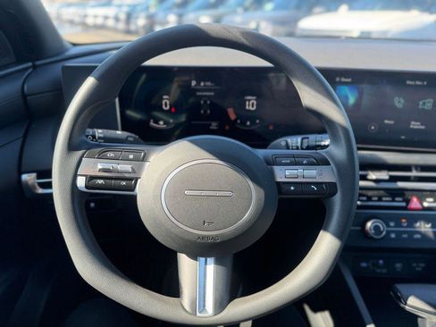 New 2025 Hyundai Santa Cruz SE image 11