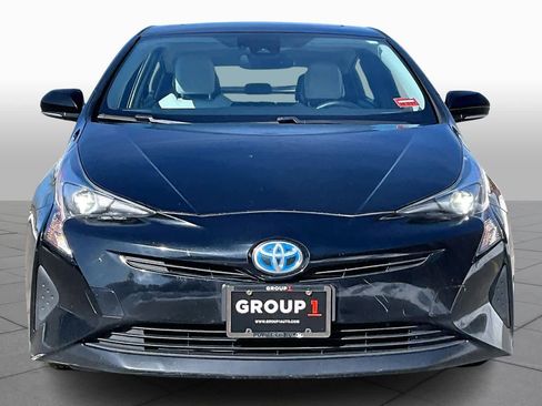 Used 2016 Toyota Prius Four image 5