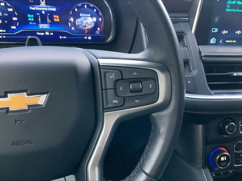 Used 2023 Chevrolet Tahoe Premier w/ Advanced Technology Package image 18