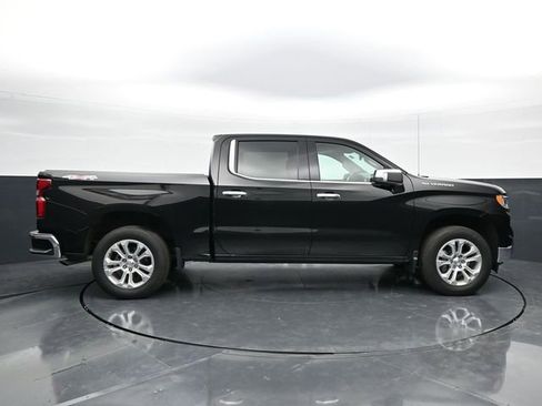 Used 2024 Chevrolet Silverado 1500 LTZ AWD/4WD image 8