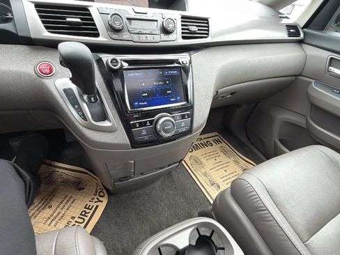 Used 2016 Honda Odyssey EX-L image 30