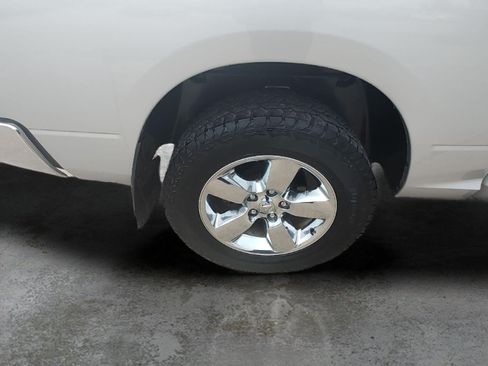 Used 2017 RAM 1500 Big Horn AWD/4WD image 23