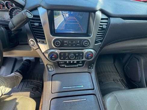 Used 2015 Chevrolet Suburban LTZ AWD/4WD image 14