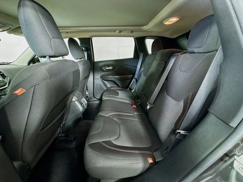 Used 2016 Jeep Cherokee 75th Anniversary image 29