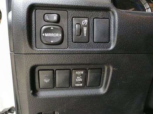 Used 2019 Toyota 4Runner TRD Off-Road Premium image 12