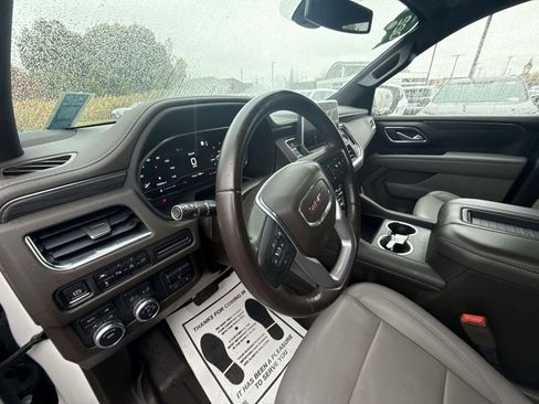 Certified 2022 GMC Yukon SLT w/ Max Trailering Package image 16