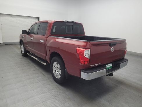 Used 2017 Nissan Titan SV RWD image 5