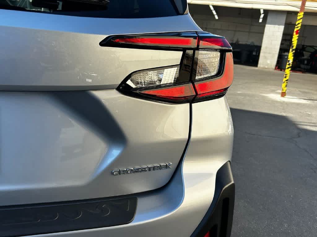 Used 2024 Subaru Crosstrek 2.0i AWD/4WD image 6