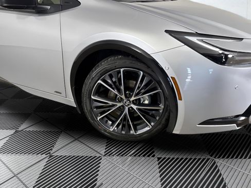 New 2026 Toyota Prius Limited image 9