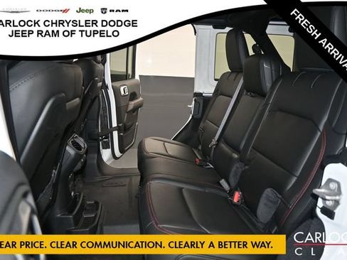 Used 2024 Jeep Wrangler Unlimited Rubicon AWD/4WD image 28