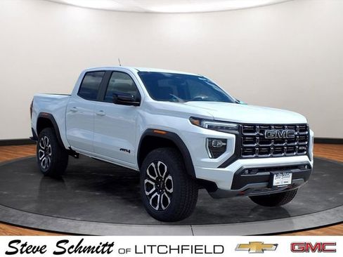 New 2026 GMC Canyon AT4 w/ Nightfall Essentials Package AWD/4WD image 4